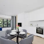 Design In The Centre Of Grzybowska 37 By Renters Διαμέρισμα Βαρσοβία