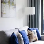 Διαμέρισμα Design In The Centre Of Grzybowska 37 By Renters Βαρσοβία