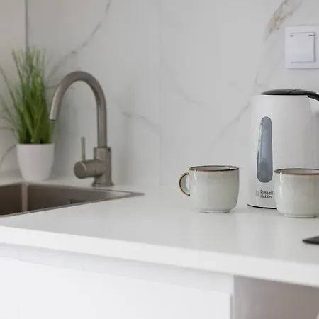 Design Grzybowska 37 In The Centre Of By Renters